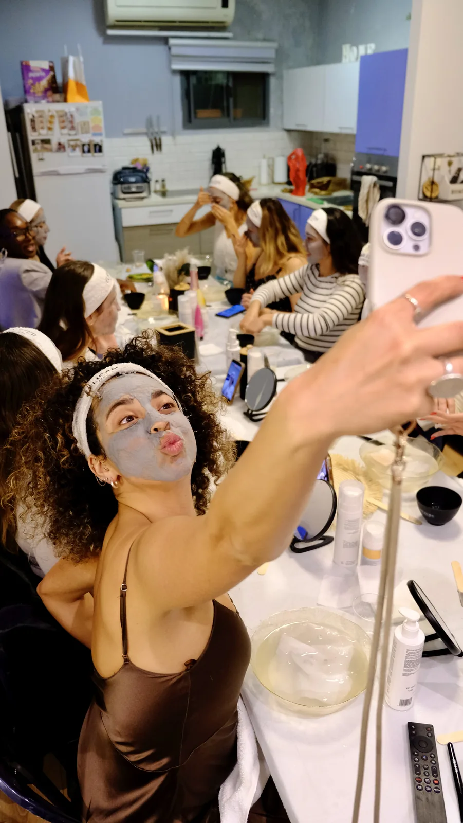 תמונה מסדנת GLOW UP SKIN CODE — 8